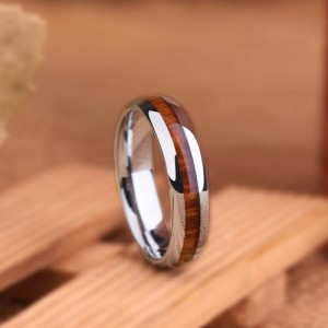 Trouwringen wolfraam ingelegd met hout - Eve