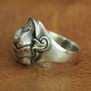 Kiss My Ass ring