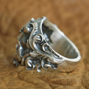 Skull ring met vrijmetselaar symbool