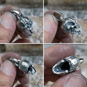 Schedel Hanger