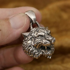 Tijger hanger in 3 maten 