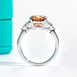 Nerina Diora 3.0 ct