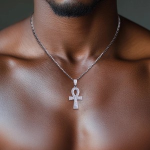Oog van Horus & Ankh met 210 Moissanite Stenen