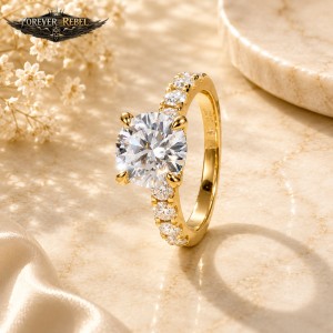   Celine Liora 4.3 ct in goud en zilver 