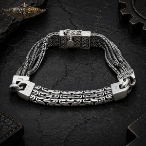 The Silver Labyrinth