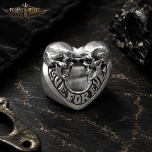 The Lovers’ Skull