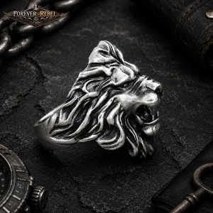 Viggo Lioncrest