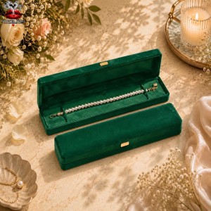 Luxe Velvet Armband Case Groen